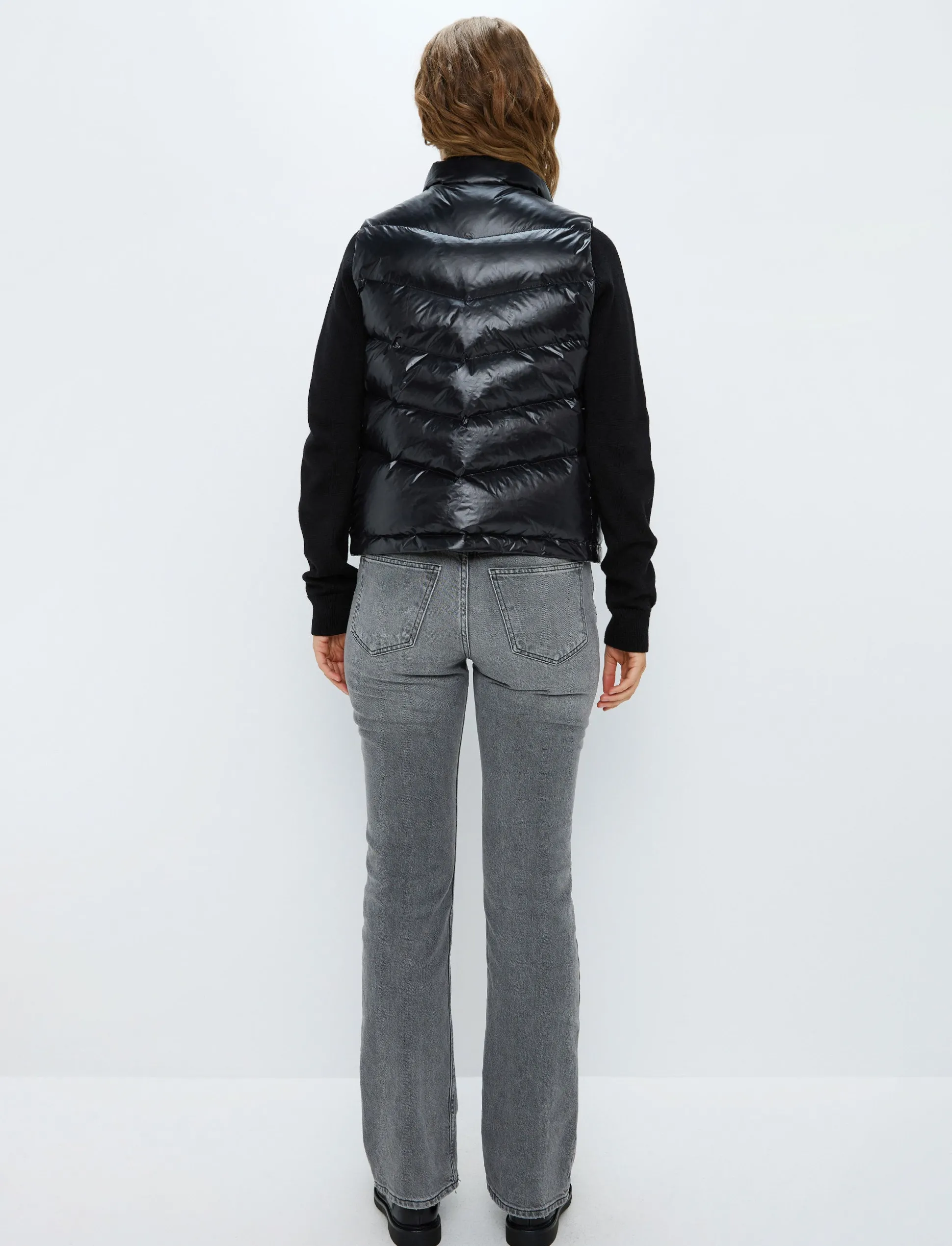 bella_w_down_vest__black_3.webp 8848 Altitude Bella W Down Vest - Black Fashion