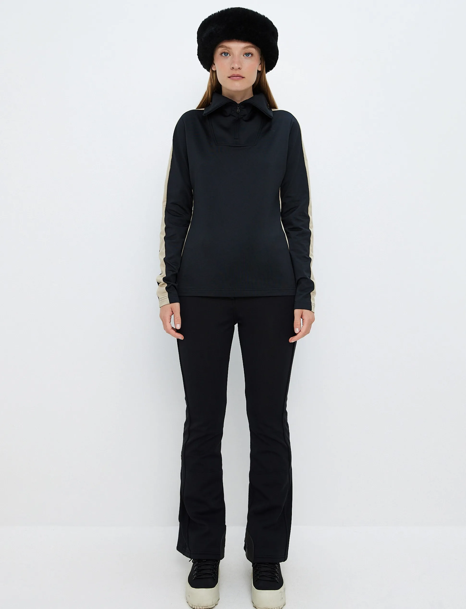 8848 Altitude Vanessa W 1/2 Zip Sweat - Black Store