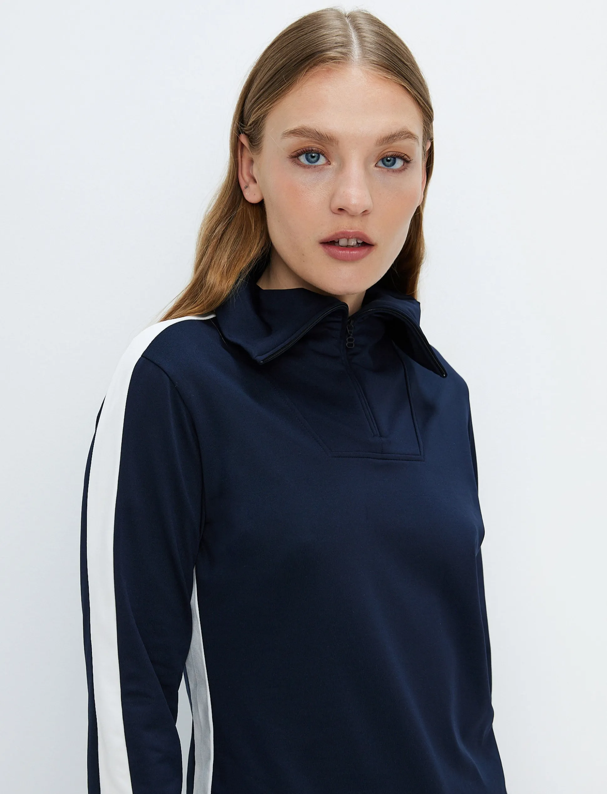 vanessa_w__zip_sweat__navy_4.webp 8848 Altitude Vanessa W 1/2 Zip Sweat - Navy Online